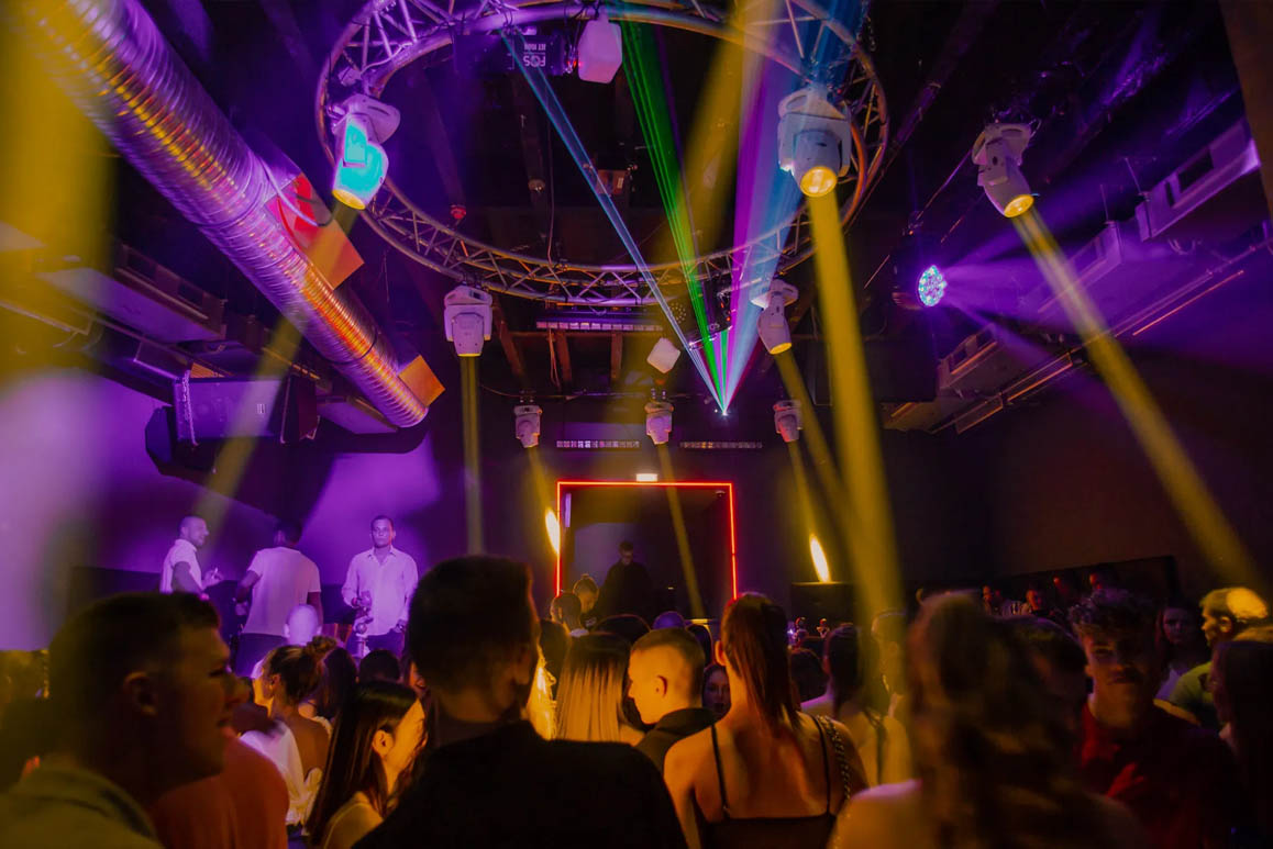 Free Club Entry at Elyx Nightclub